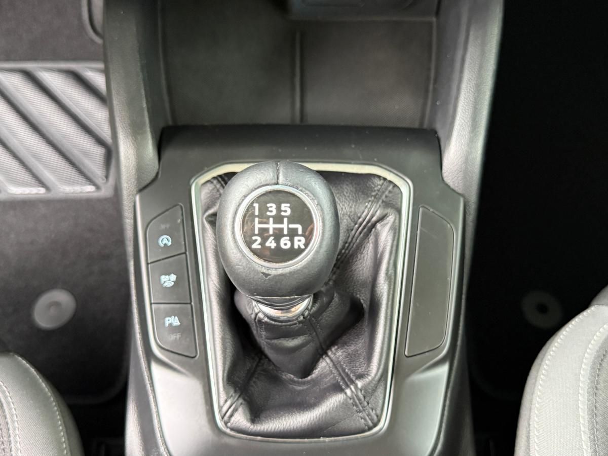 ford-focus-sw-2023-gasolina-998cc