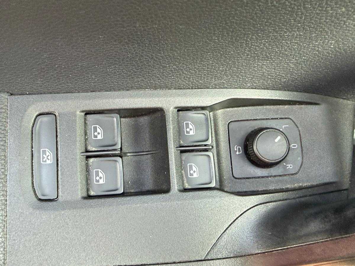 seat-ibiza-2022-gasolina-999cc