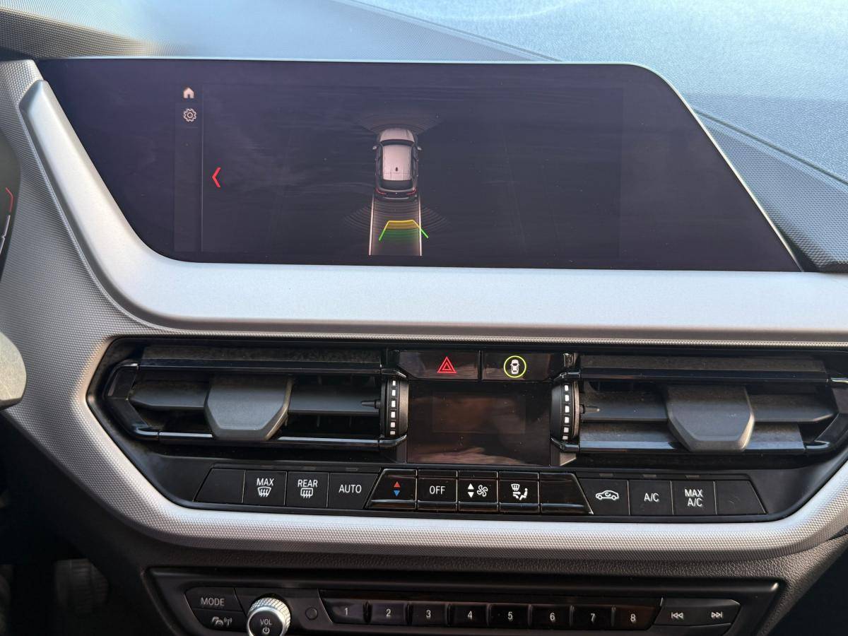 bmw-serie-1-2019-diesel-1496cc