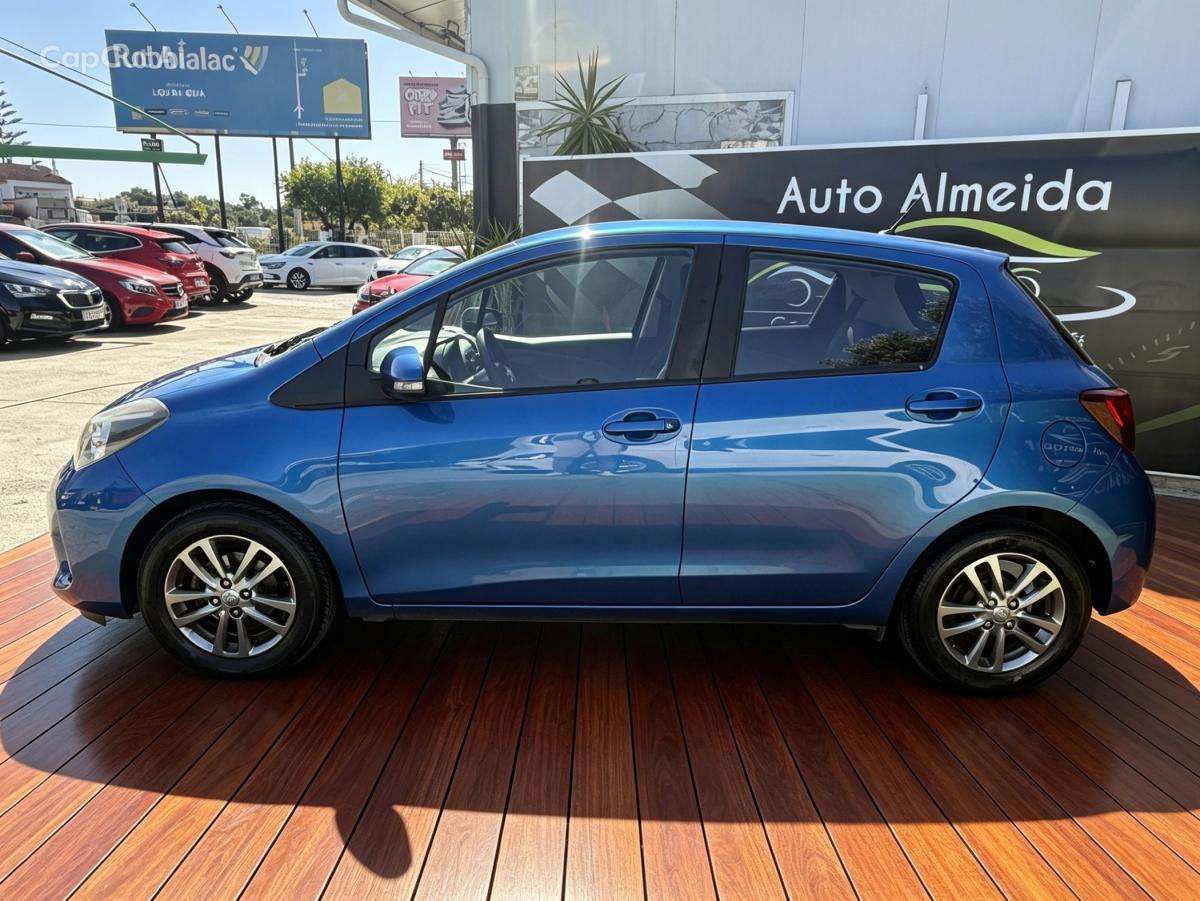 toyota-yaris-2015-gasolina-998cc