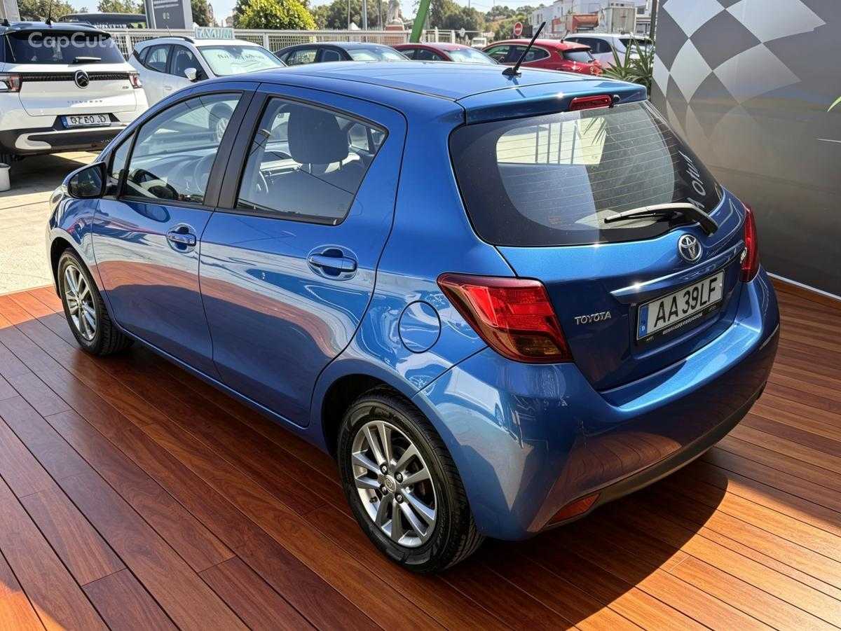 toyota-yaris-2015-gasolina-998cc