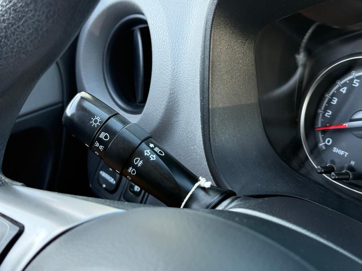 toyota-yaris-2015-gasolina-998cc