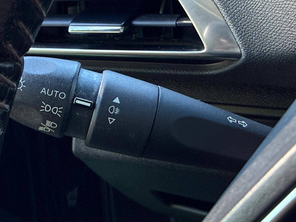 peugeot-3008-2021-diesel-1499cc