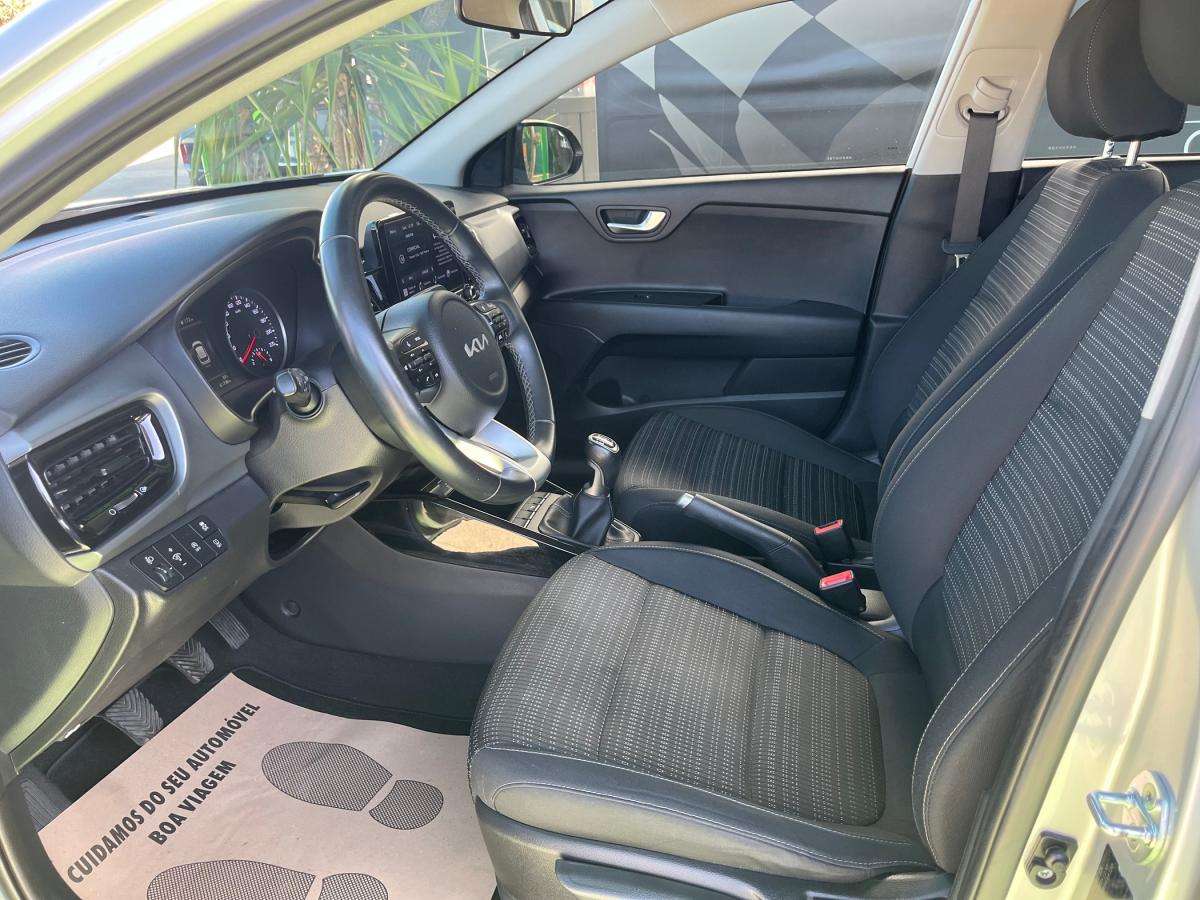 kia-stonic-2022-gasolina-998cc