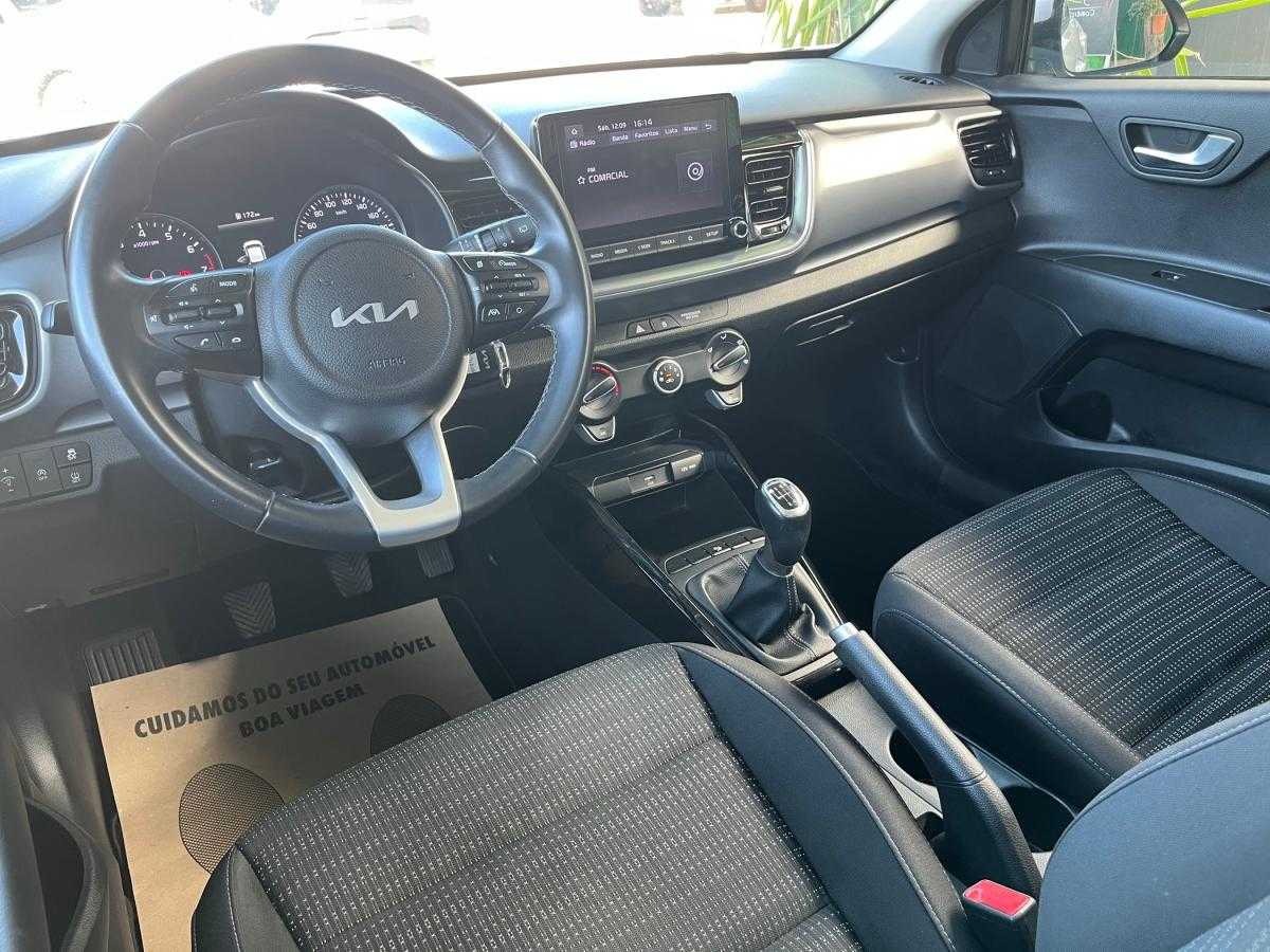 kia-stonic-2022-gasolina-998cc