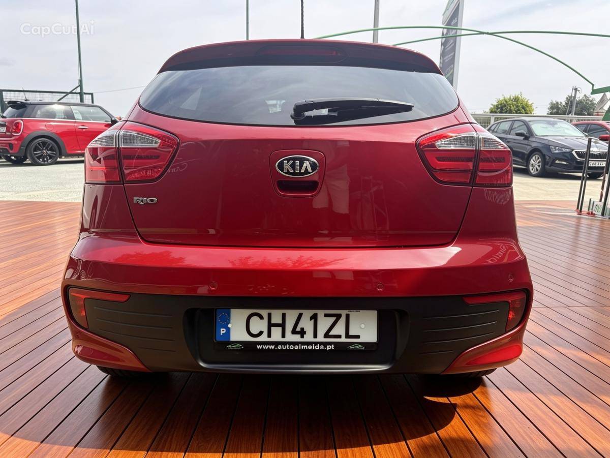 kia-rio-2017-gasolina-1396cc