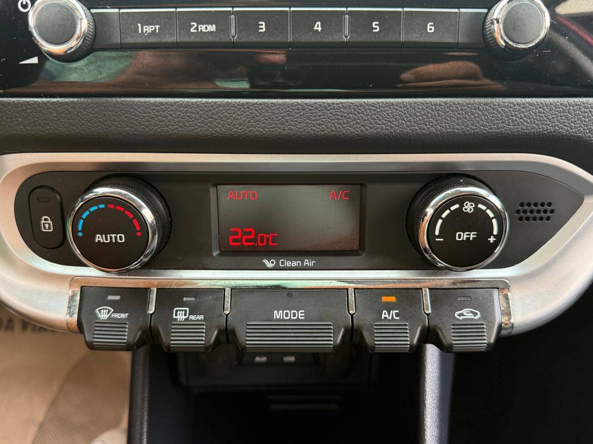 kia-rio-2017-gasolina-1396cc