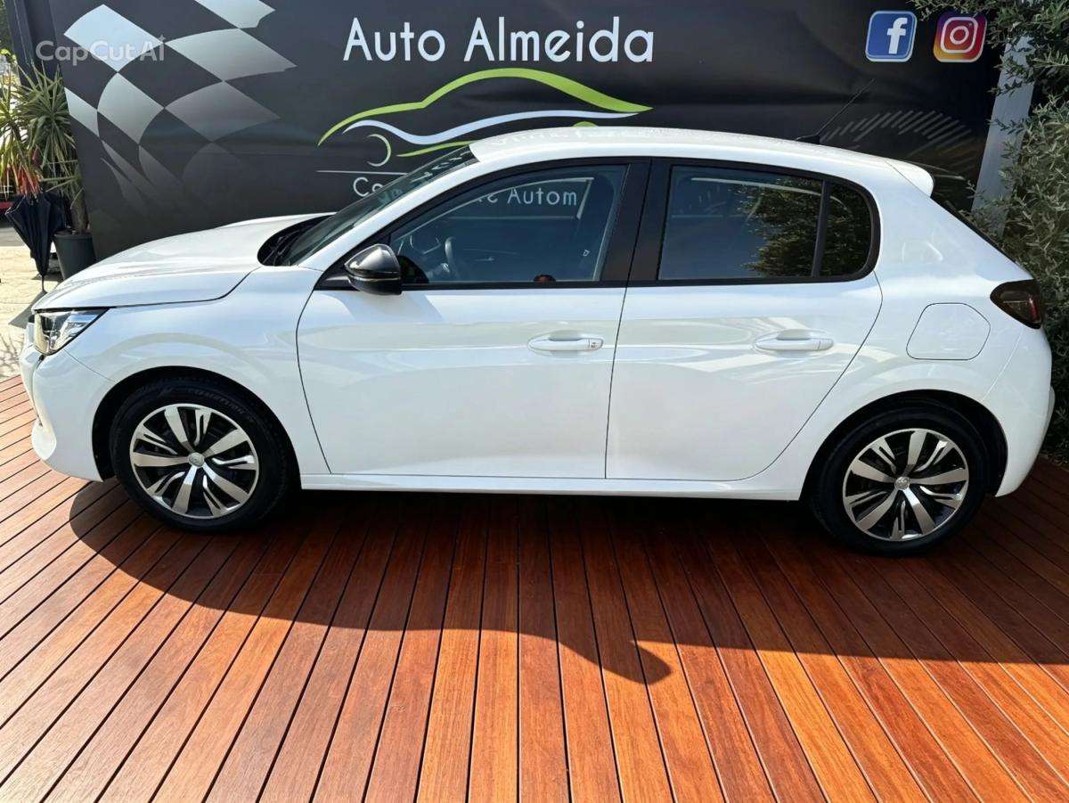 peugeot-208-2023-diesel-1499cc