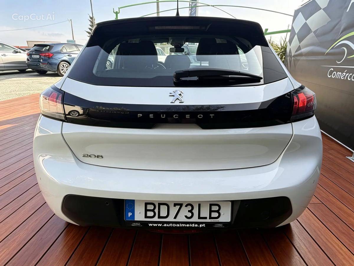 peugeot-208-2023-diesel-1499cc