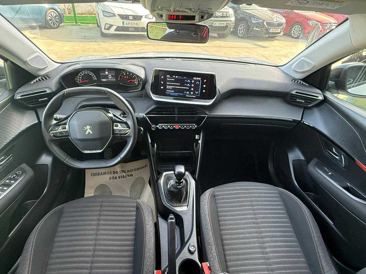 peugeot-208-2023-diesel-1499cc