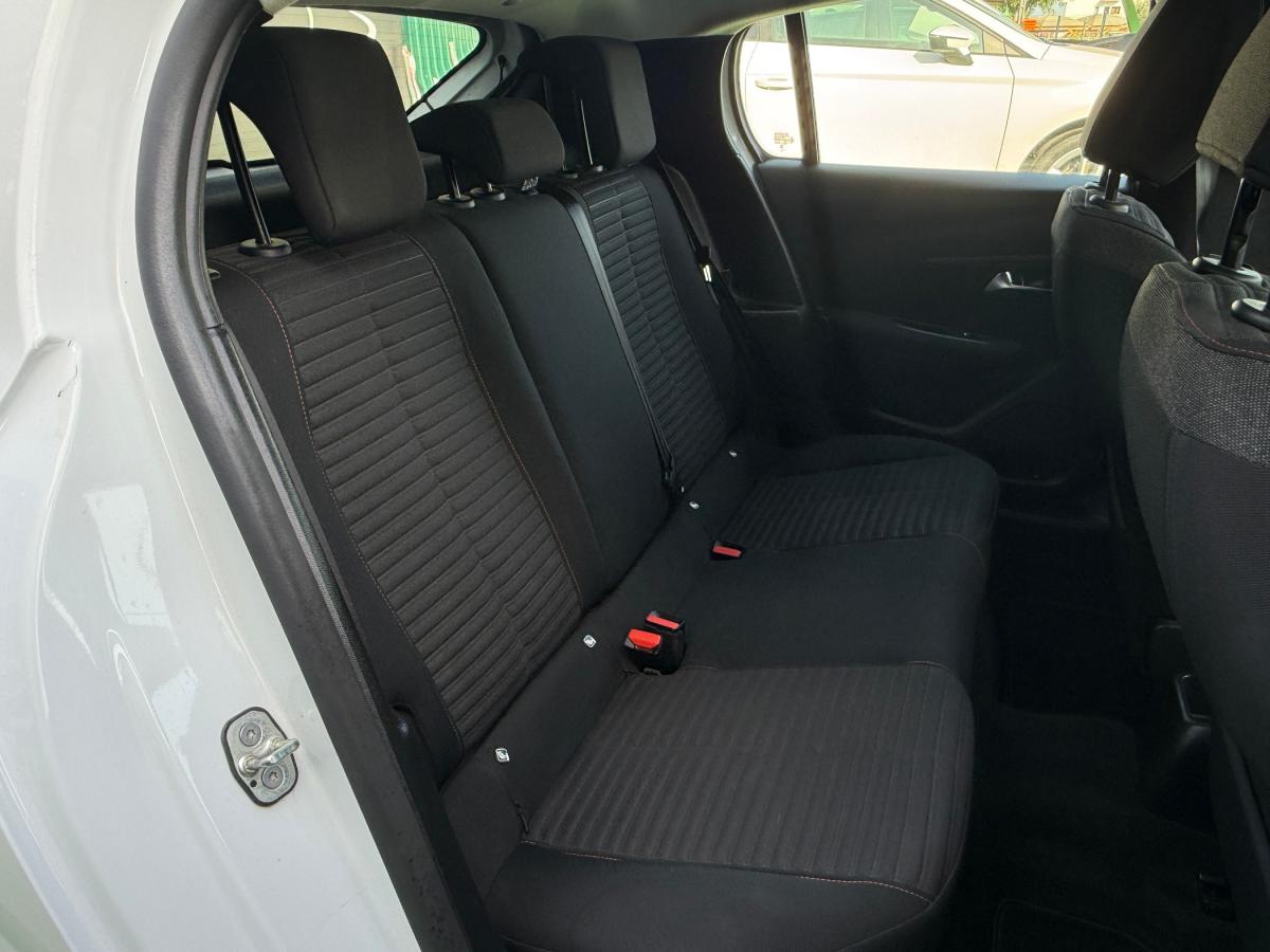 peugeot-208-2023-diesel-1499cc