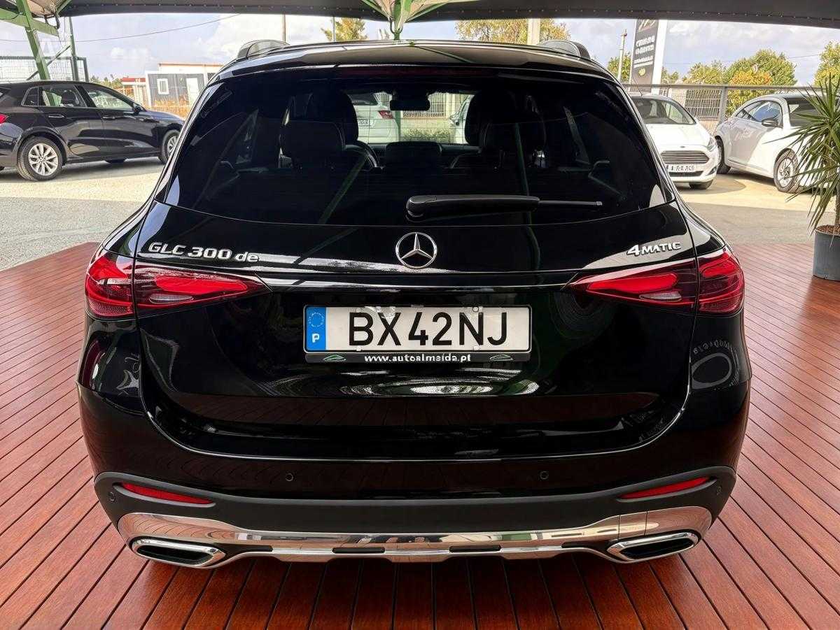 mercedes-benz-glc-2025-hibrido-a-diesel-1993cc