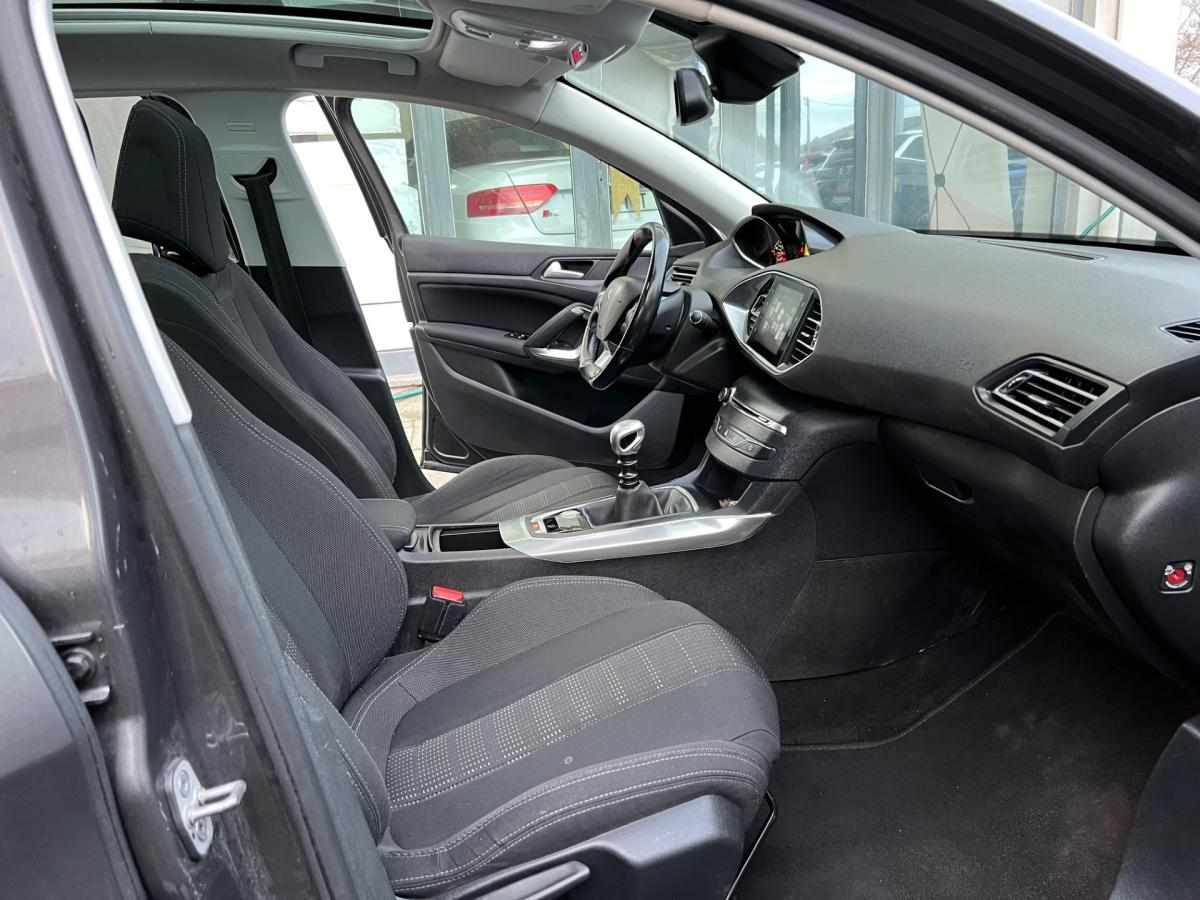 peugeot-308-1-2-e-thp-2017-gasolina-1199cc
