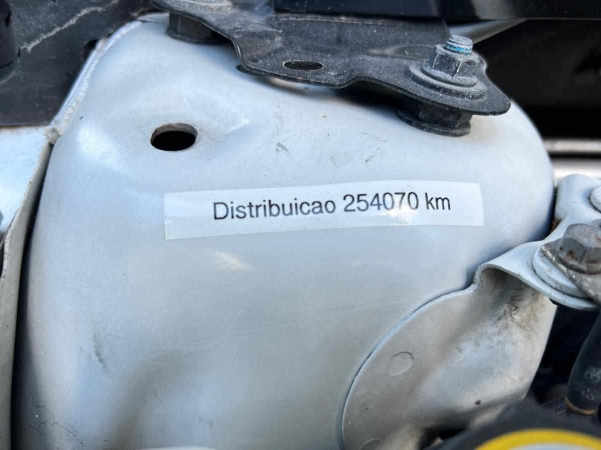 volvo-v40-d2-2013-diesel-1560cc
