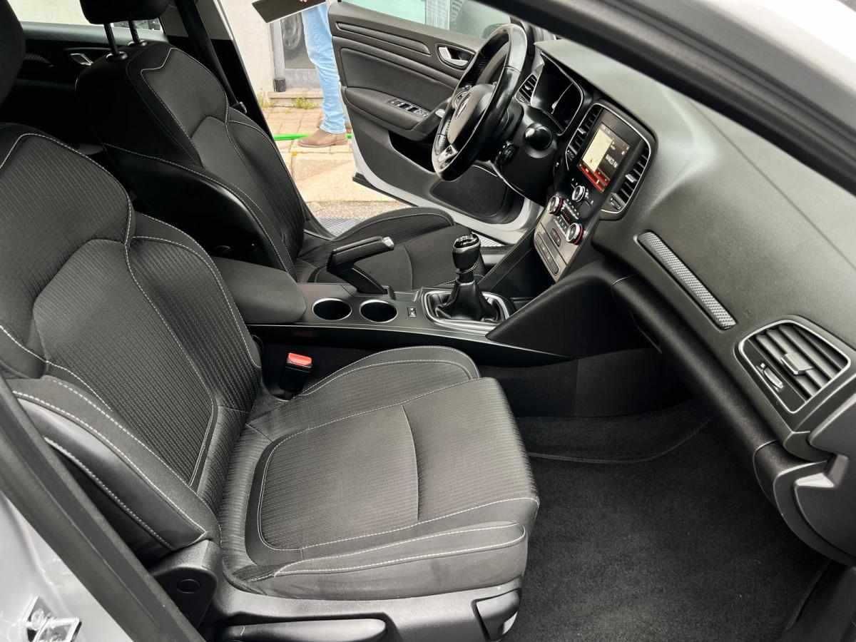 renault-megane-1-5-dci-2018-diesel-1461cc