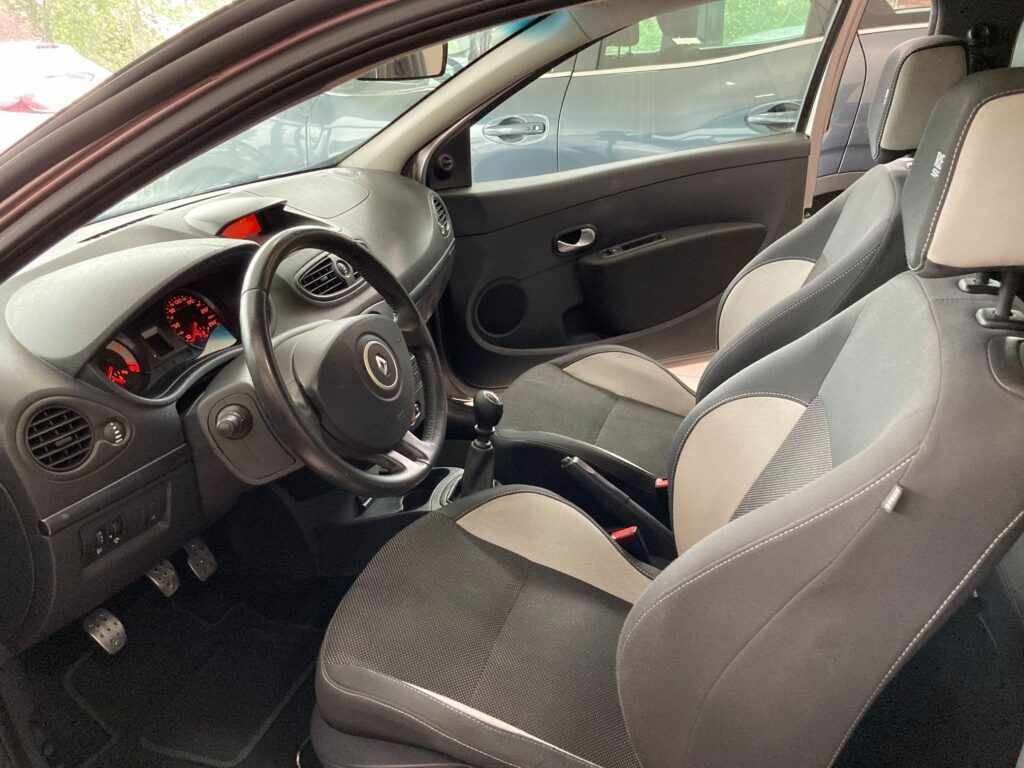 renault-clio-2012-gasolina-2000cc