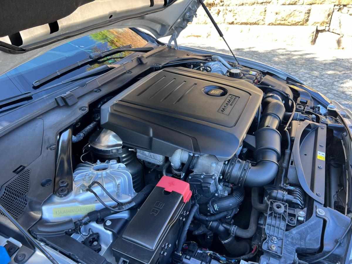 jaguar-xe-20d-2016-diesel-1999cc