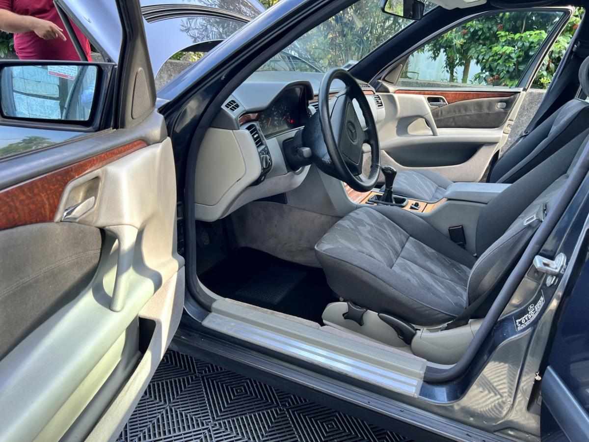 mercedes-benz-classe-e-e-220-d-1997-diesel-2155cc