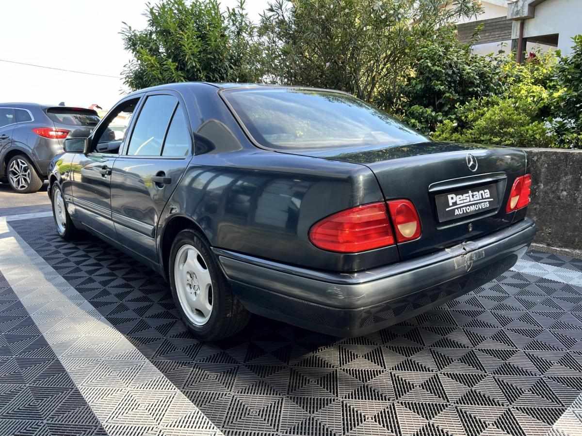 mercedes-benz-classe-e-e-220-d-1997-diesel-2155cc