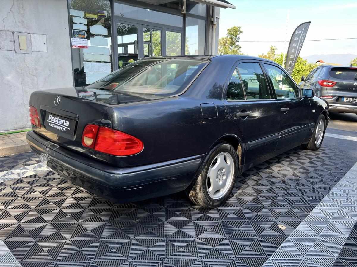 mercedes-benz-classe-e-e-220-d-1997-diesel-2155cc
