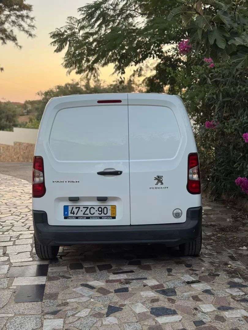 peugeot-partner-2019-diesel-1560cc