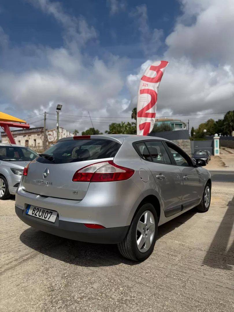renault-megane-2015-diesel-1461cc