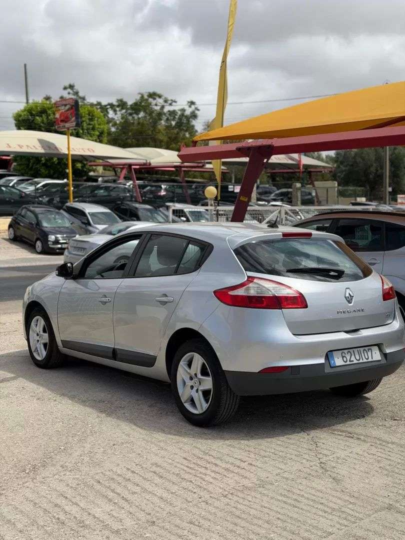 renault-megane-2015-diesel-1461cc
