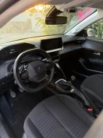 peugeot-208-2023-gasolina-1199cc