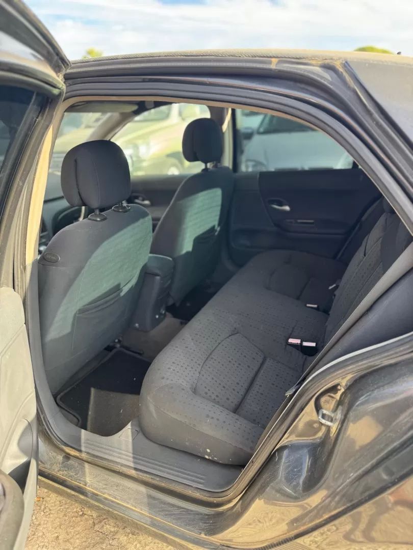 renault-laguna-2004-diesel-1870cc