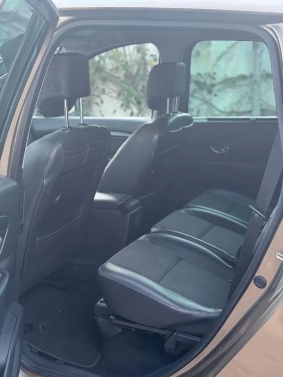 renault-grand-scenic-2015-diesel-1461cc