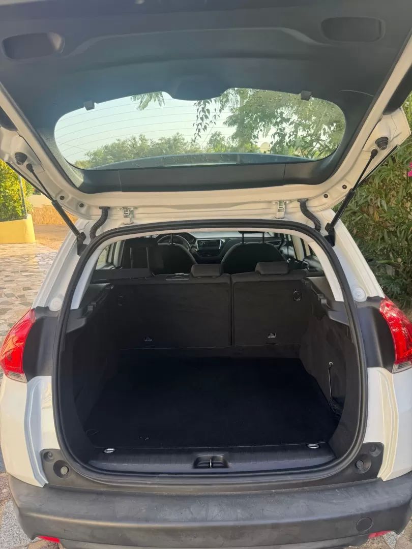 peugeot-2008-2016-gasolina-1199cc