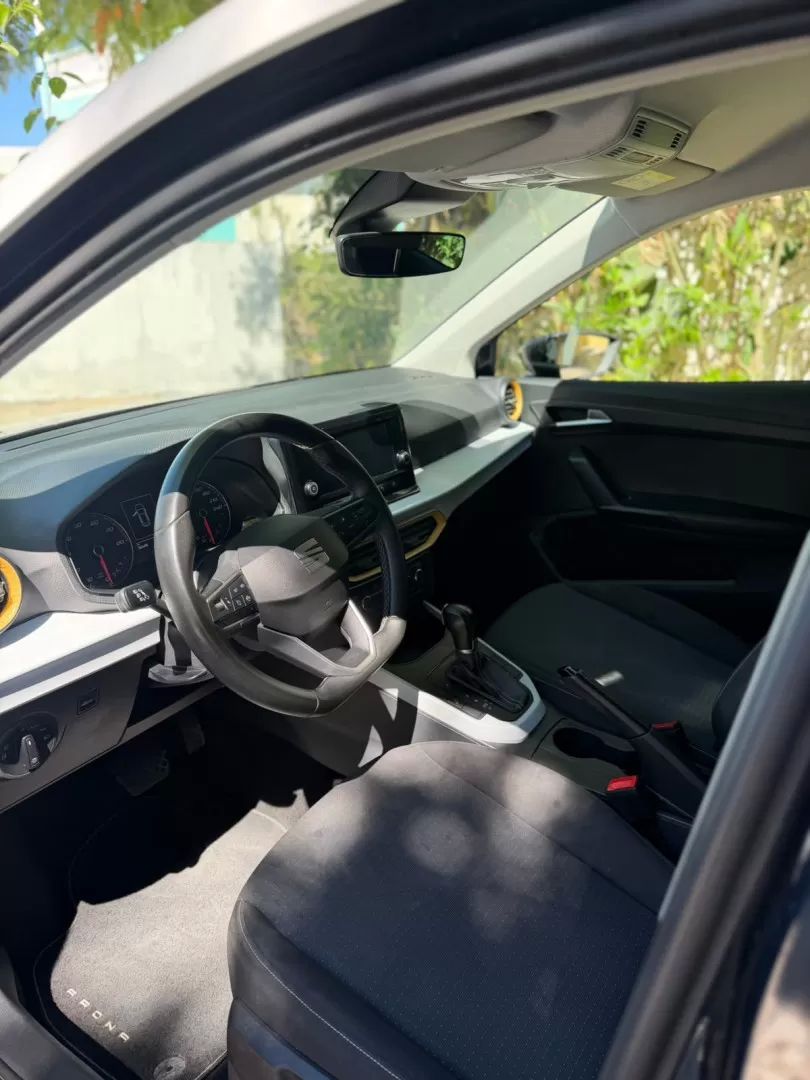seat-arona-2022-gasolina-999cc