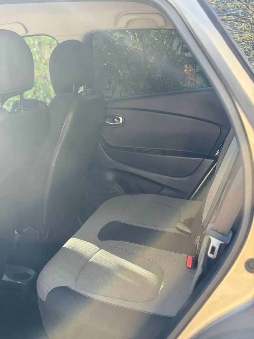 renault-captur-2015-diesel-1461cc