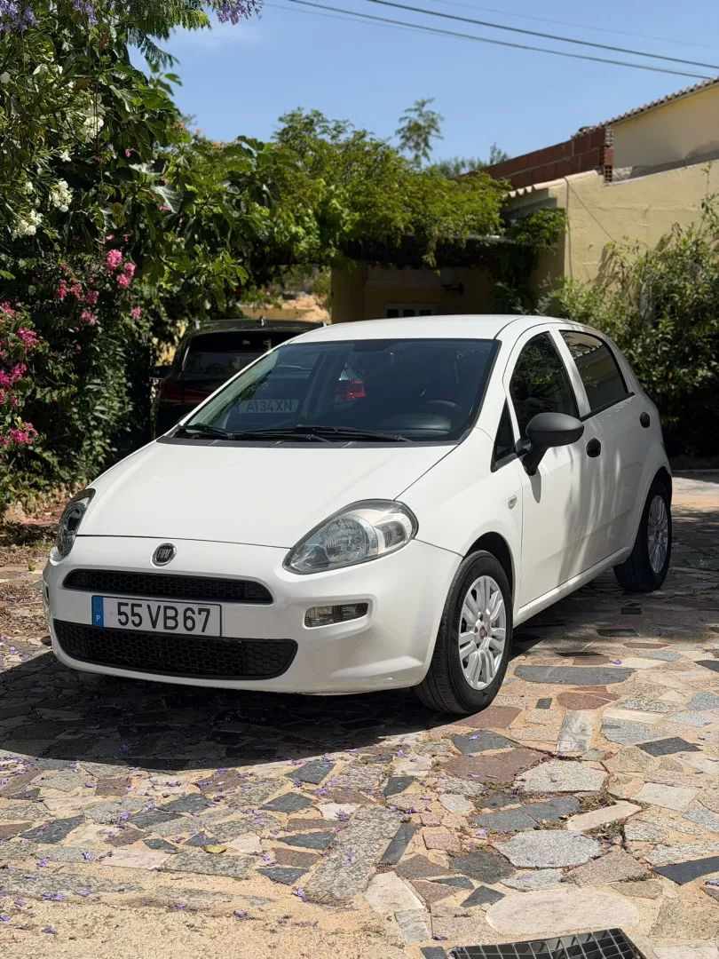 fiat-punto-2018-diesel-1248cc