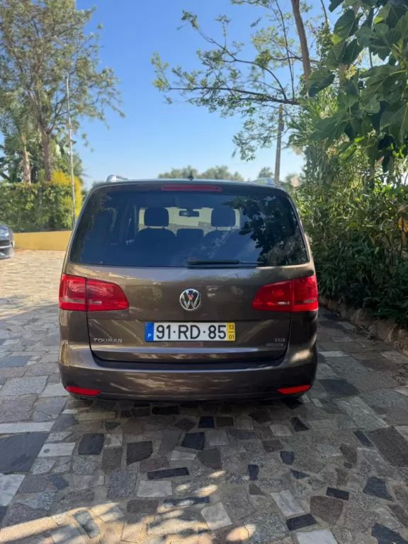 volkswagen-touran-2013-diesel-1598cc