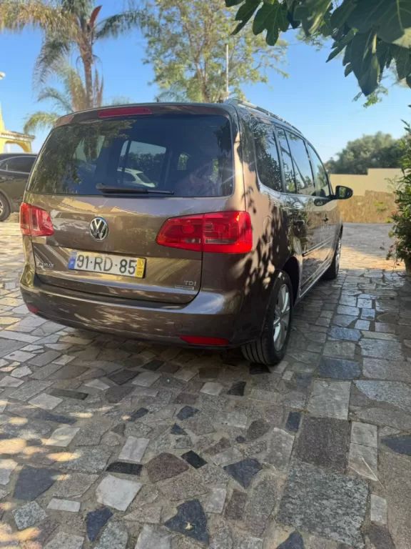 volkswagen-touran-2013-diesel-1598cc