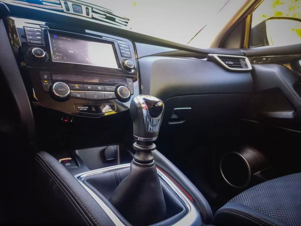 nissan-qashqai-1-5-dci-115cv-2015-diesel-1461cc