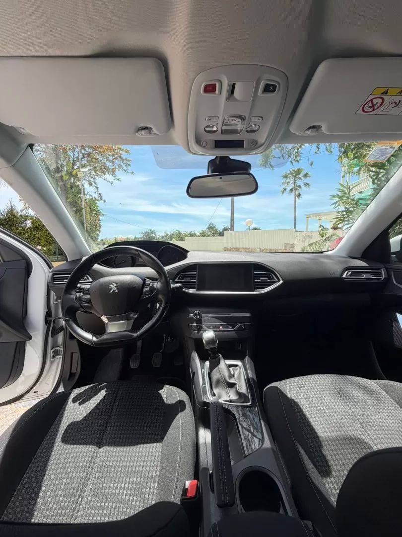 peugeot-308-2019-diesel-1499cc