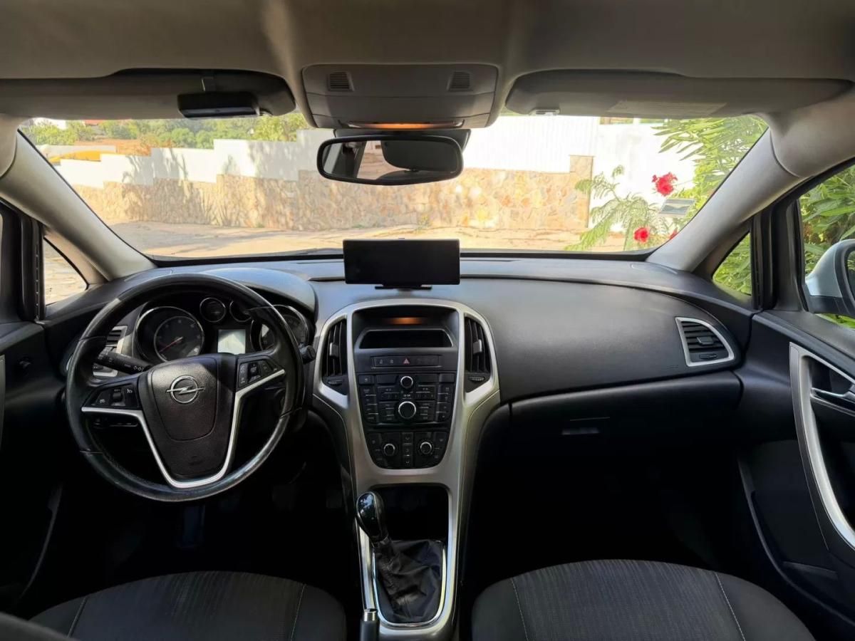 opel-astra-2010-diesel-1248cc