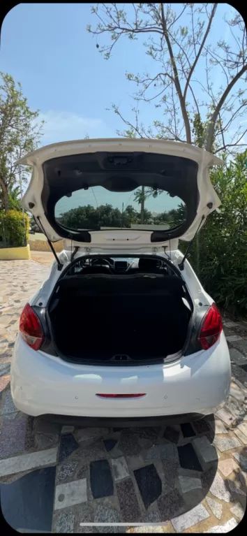 peugeot-208-2019-gasolina-1199cc