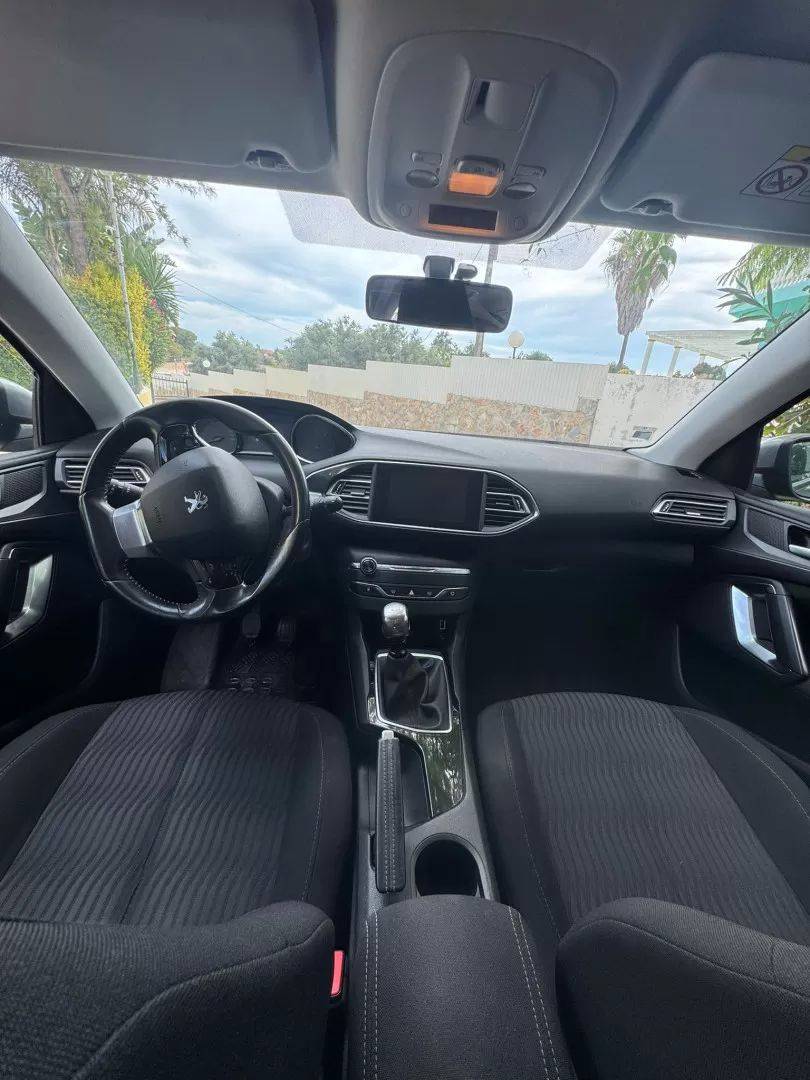 peugeot-308-sw-2014-diesel-1560cc