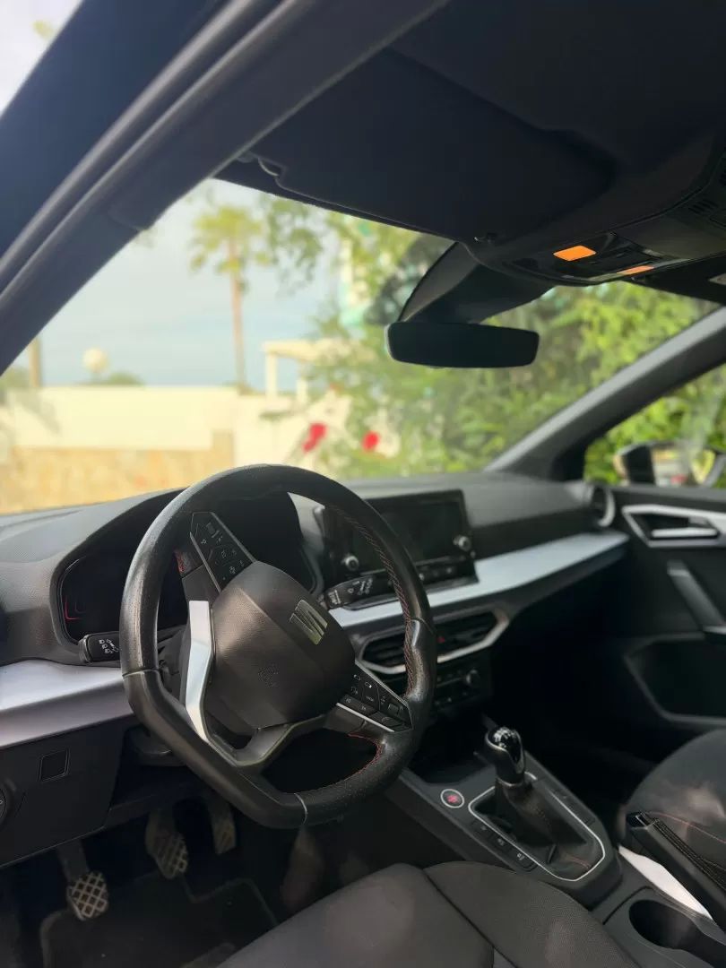 seat-ibiza-2023-gasolina-999cc