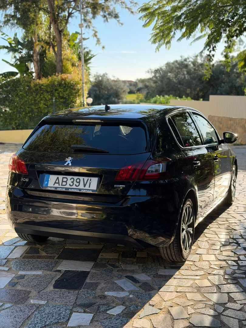 peugeot-308-2017-gasolina-1199cc