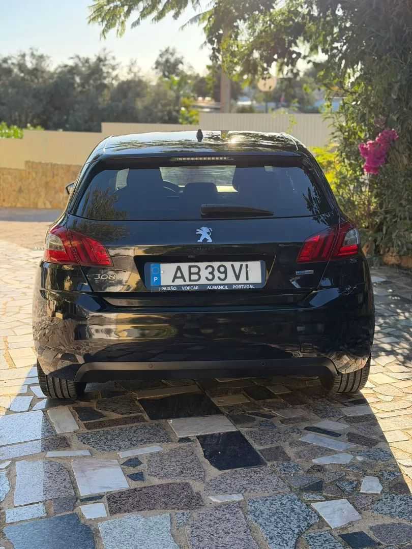 peugeot-308-2017-gasolina-1199cc