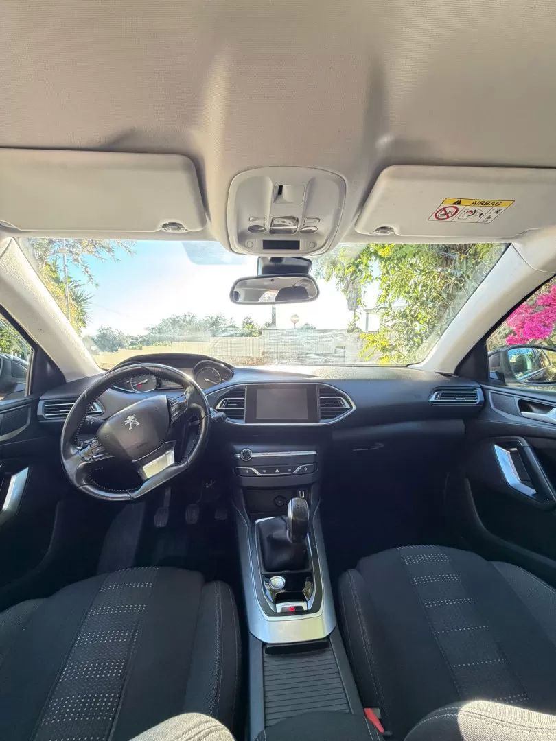 peugeot-308-2017-gasolina-1199cc