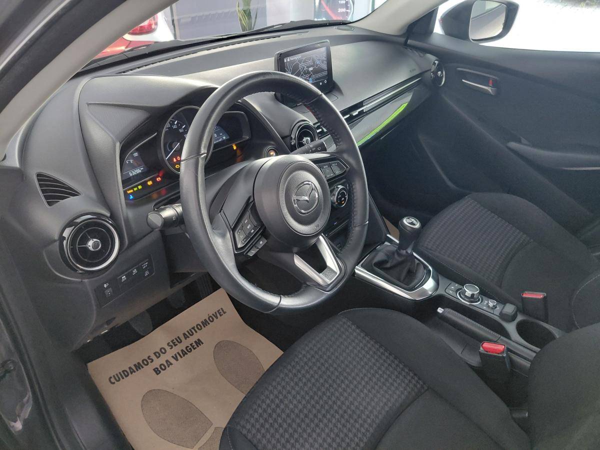 mazda-2-2018-gasolina-1496cc