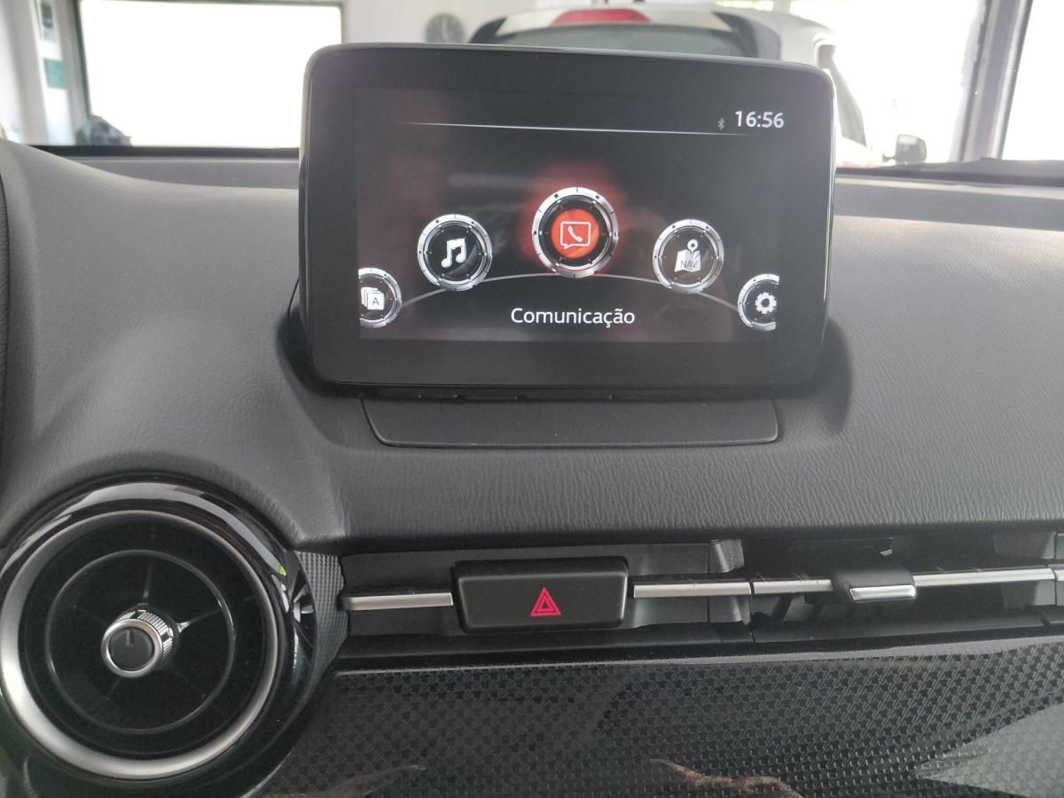 mazda-2-2018-gasolina-1496cc