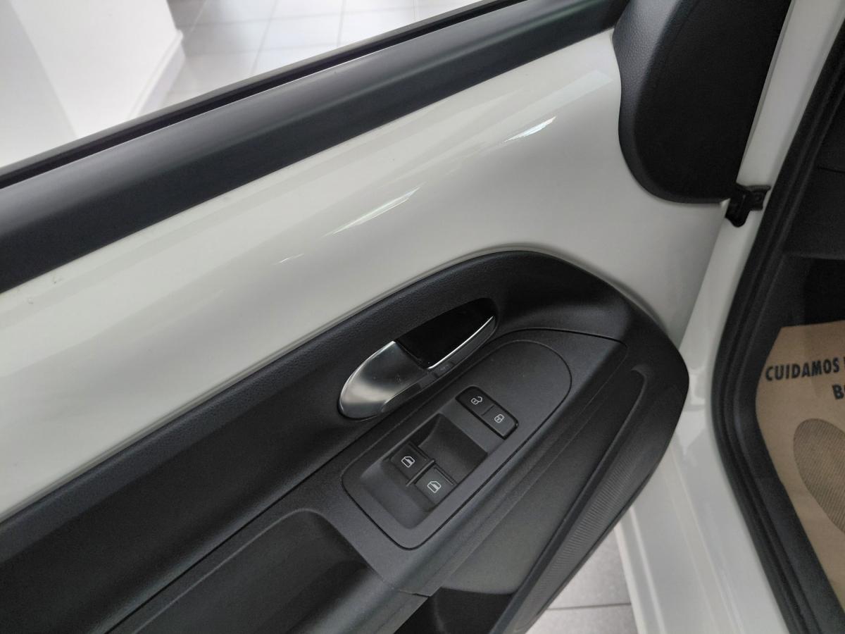 volkswagen-up-2016-gasolina-999cc