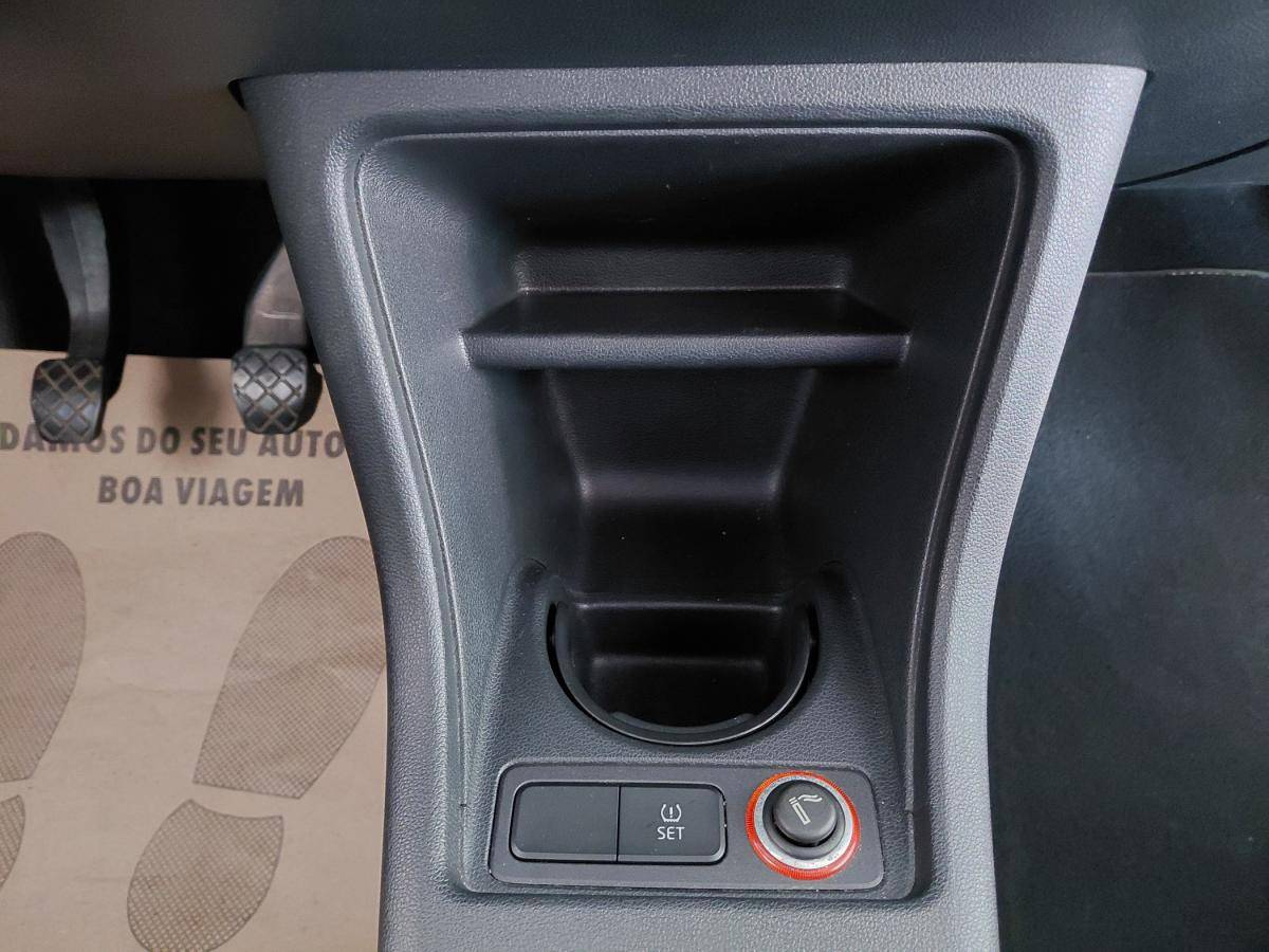volkswagen-up-2016-gasolina-999cc