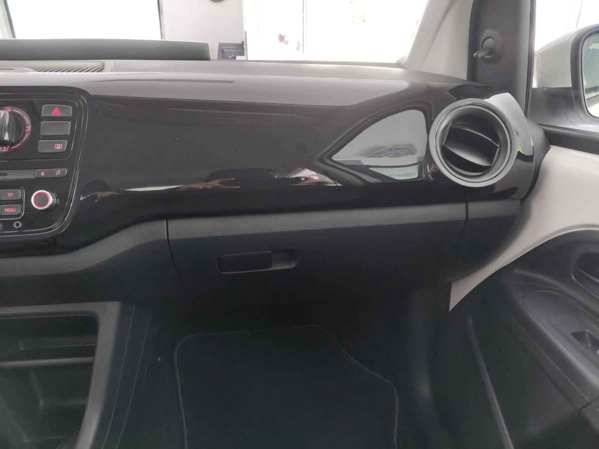 volkswagen-up-2016-gasolina-999cc